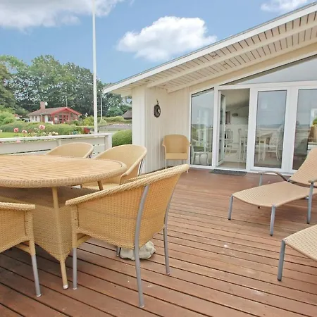 Holiday With Sea View 05